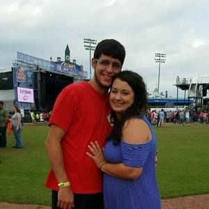 Meet your Posher, Justin